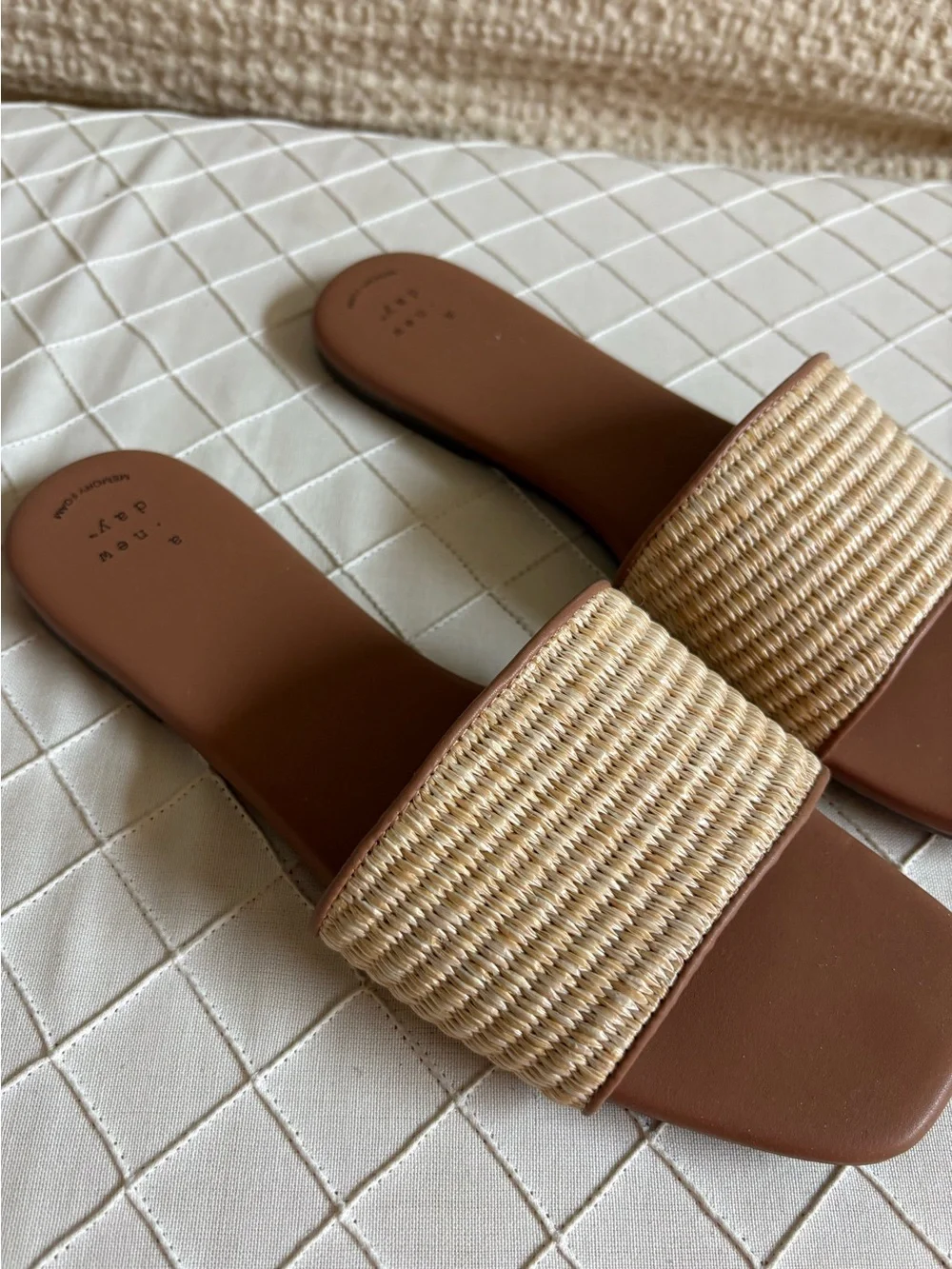Maren Sandals with Memory Foam Insert